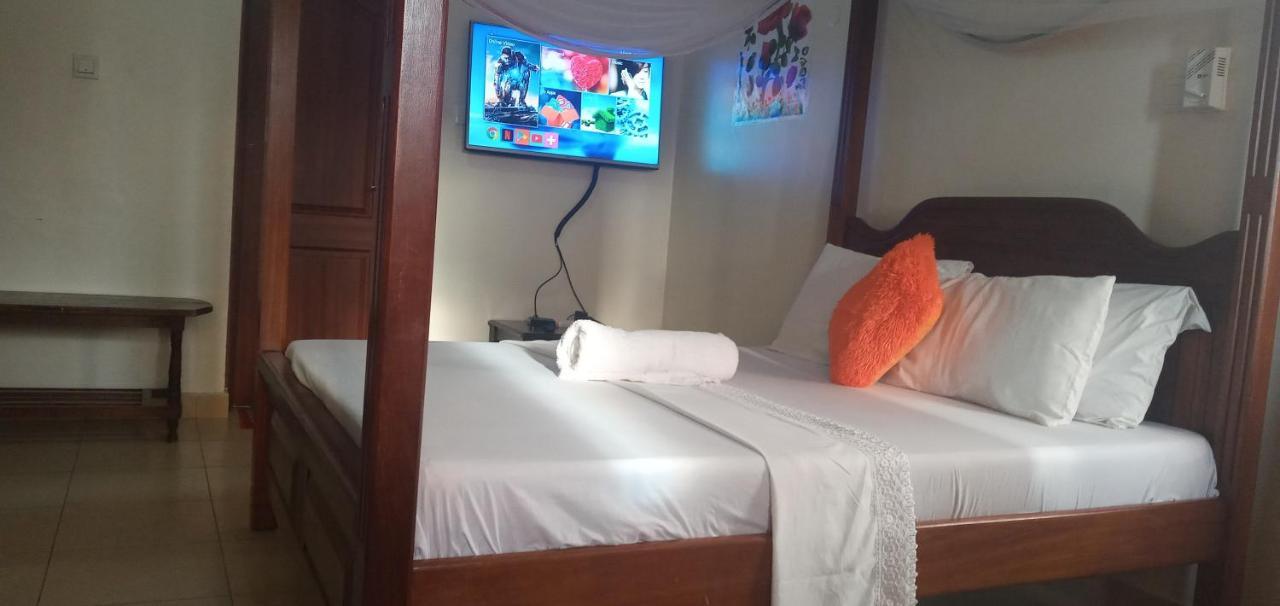 Sebuleni Serviced Homstay - Nyali Beach Msa Mombasa Eksteriør bilde