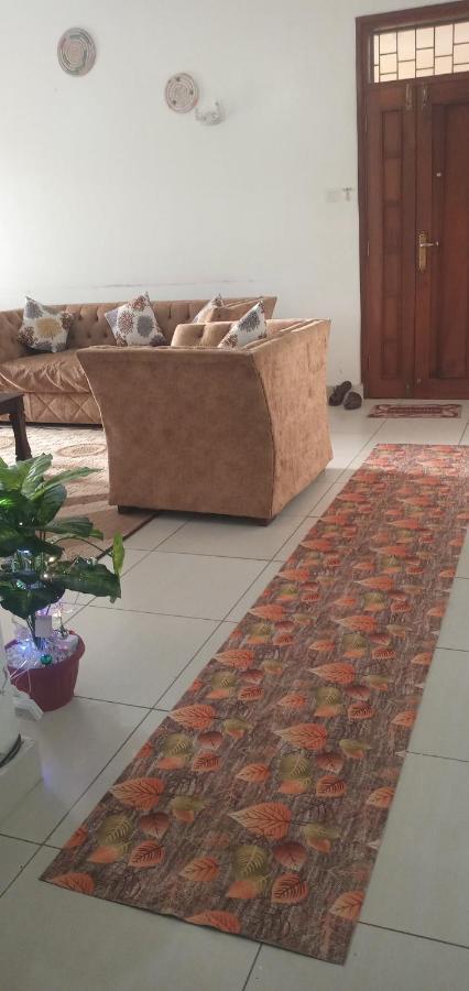 Sebuleni Serviced Homstay - Nyali Beach Msa Mombasa Eksteriør bilde