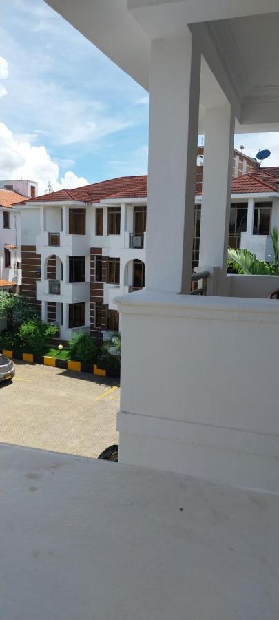 Sebuleni Serviced Homstay - Nyali Beach Msa Mombasa Eksteriør bilde